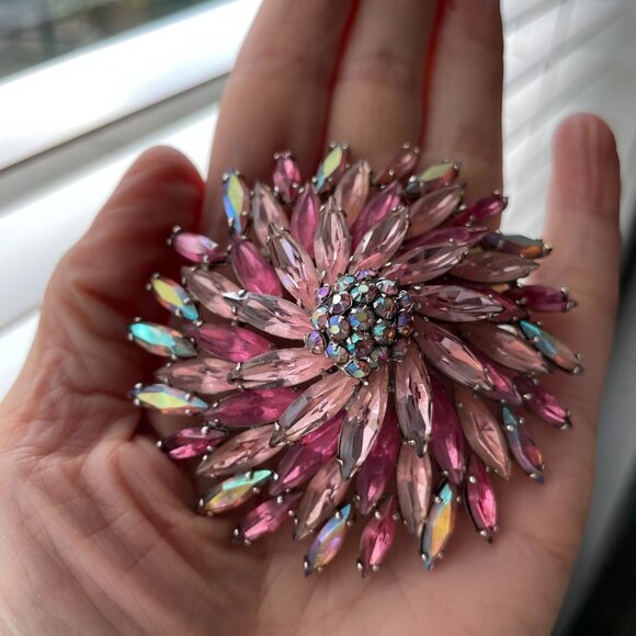Sherman Rare Signed Austrian Marquise Cut Crystal Doomed Starburst Brooch Pink - Picture 7 of 9